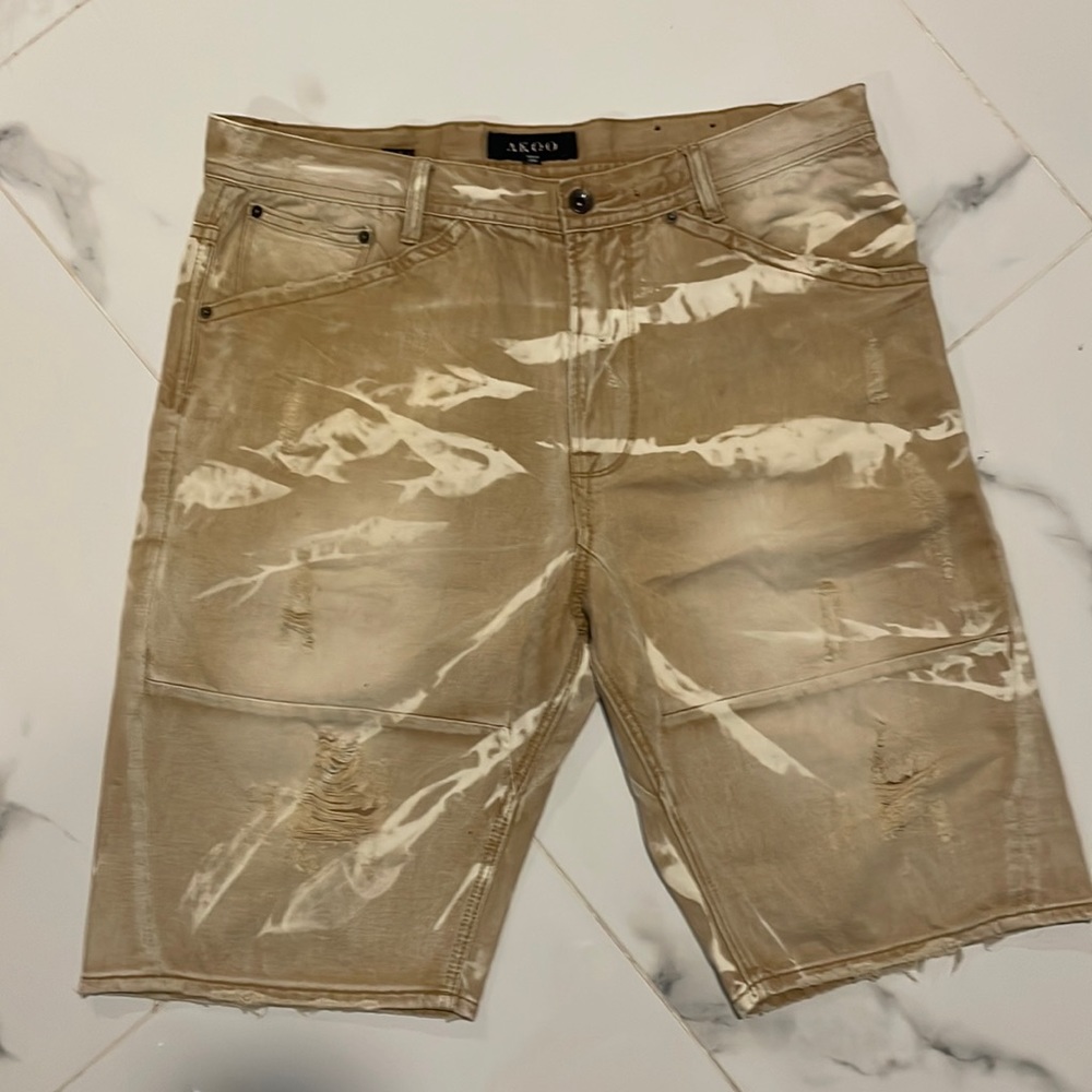Mens Akoo shorts
